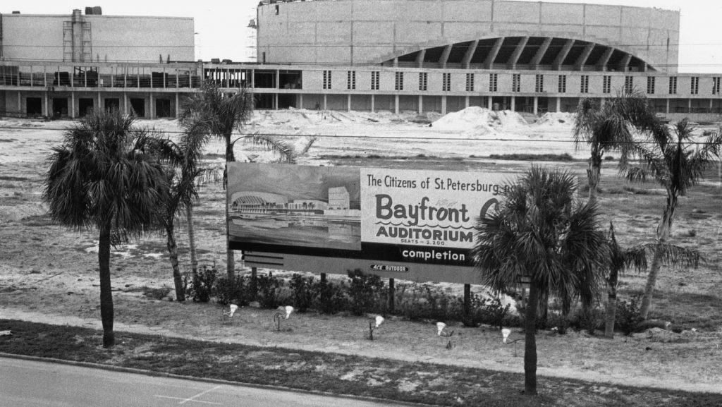 Bayfront Center Opens